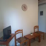 E Mare Apartments-marathias * Marathiás
