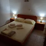 Διαμέρισμα E Mare Apartments-marathias *