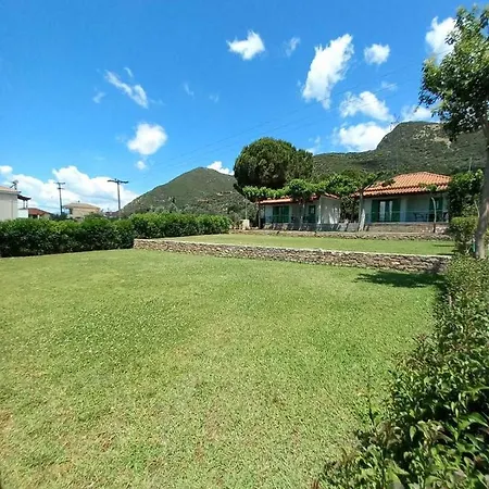 E Mare Apartments-marathias * Marathias (Fokida)