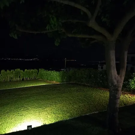 E Mare Apartments-marathias *